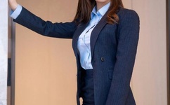 97人伦色伦成人免费视频